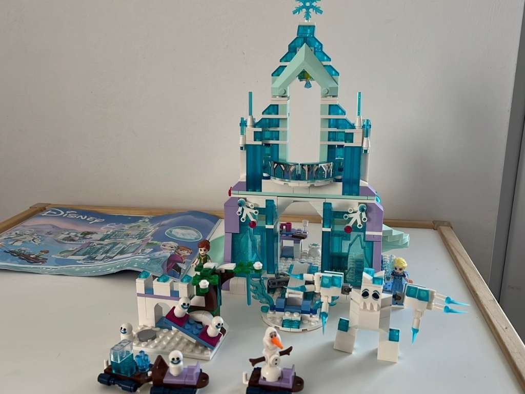 Frozen Ice Castle Building Set